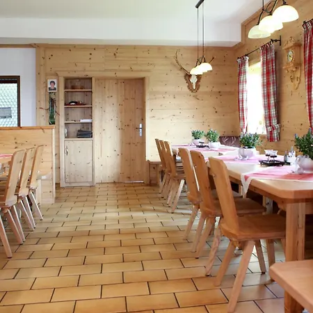 Hotel Gasthof-pension-alpe